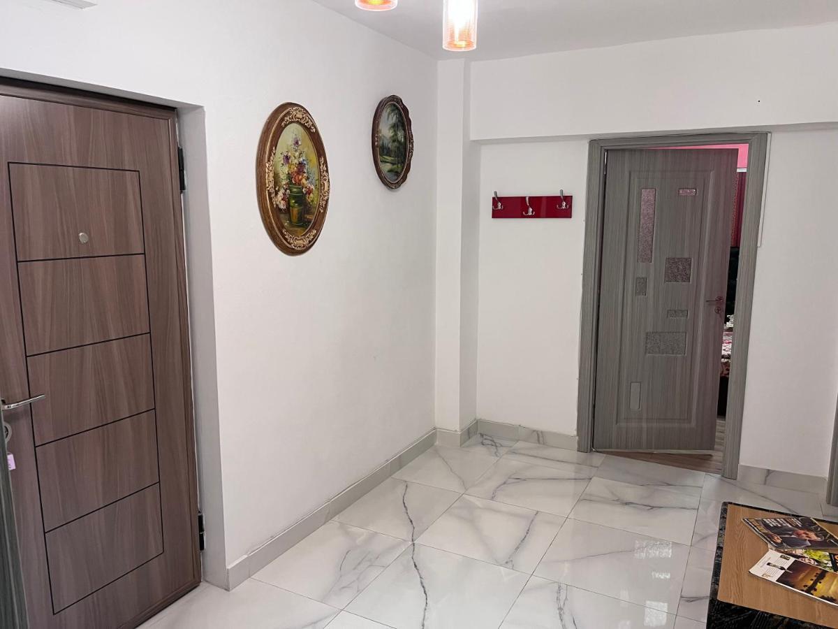 Apartament In Centrul Orasului Bacău Exteriér fotografie
